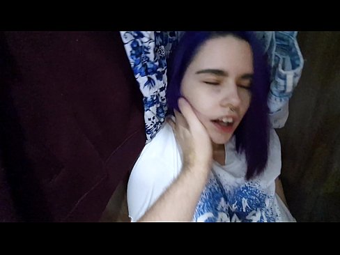 ❤️ Našao sam svoju sestru u ormaru i pomogao joj da svrši ❤️ Domaći porno na hr.pornma-com.ru ❌❤